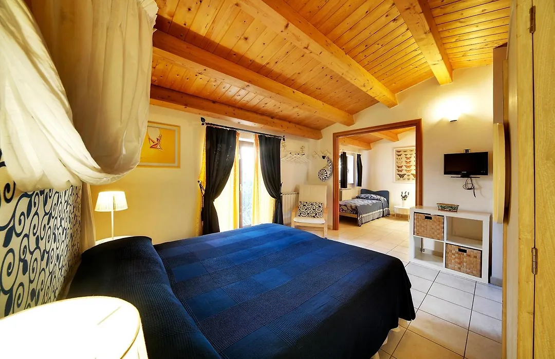 Villa U Marchisi B&B-1